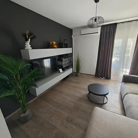 Ana Apartman Grebastica
